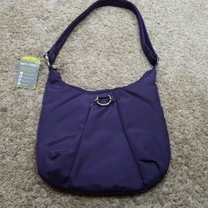 NWT Travelon Anti-theft Pocketbook
